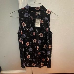 Flower Sleeveless Top